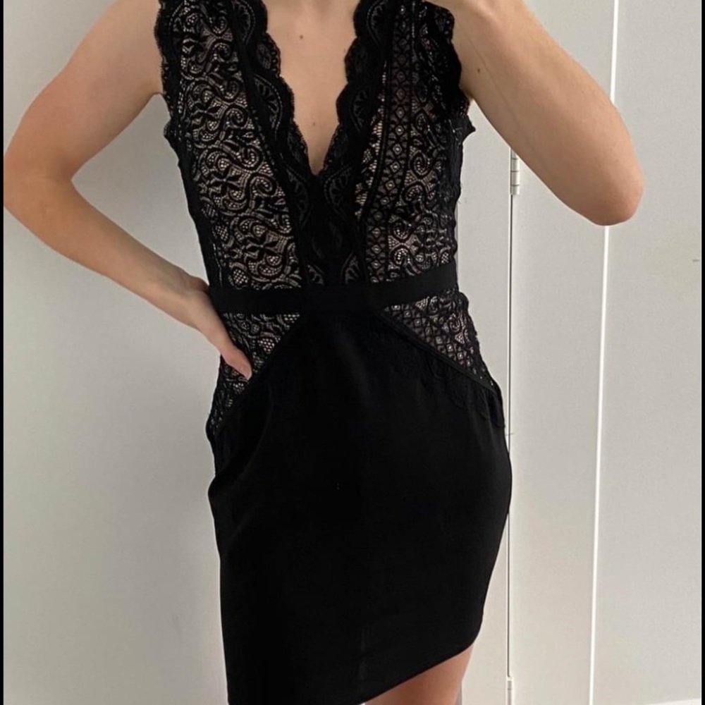 M Boutique lace dress